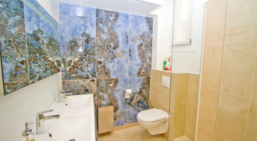 Photo of Cool & Classic