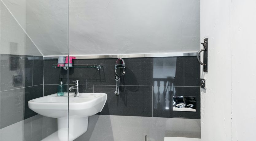 Photo of The Royal Ledge