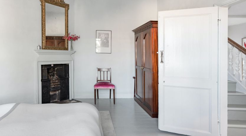 Photo of The Royal Ledge