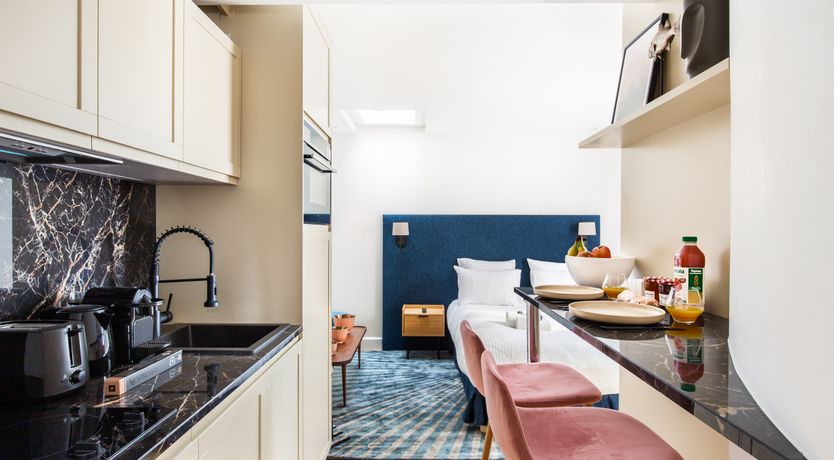 Photo of Blue Sunburst