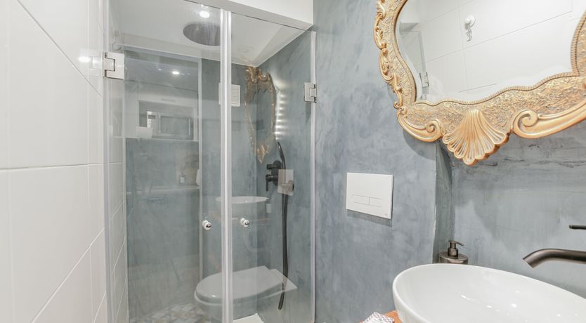 Photo of Tangerine & Cinnamon