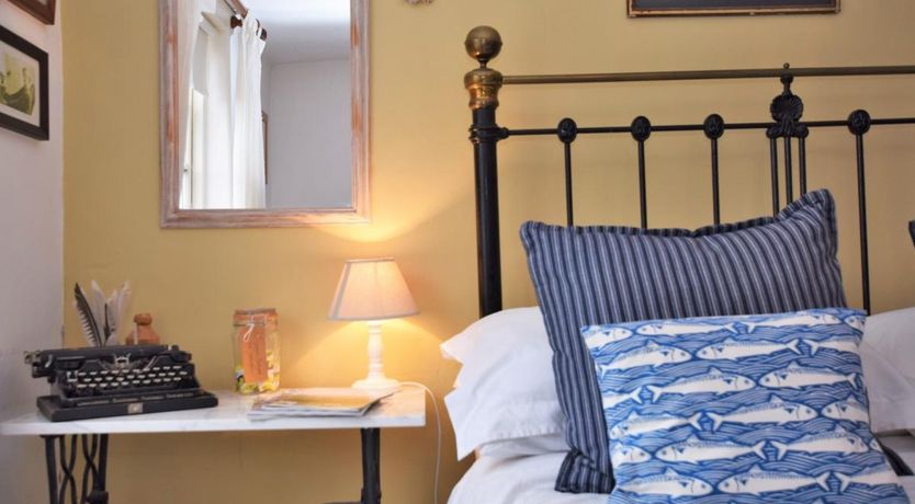 Photo of 2 Bed in Polruan