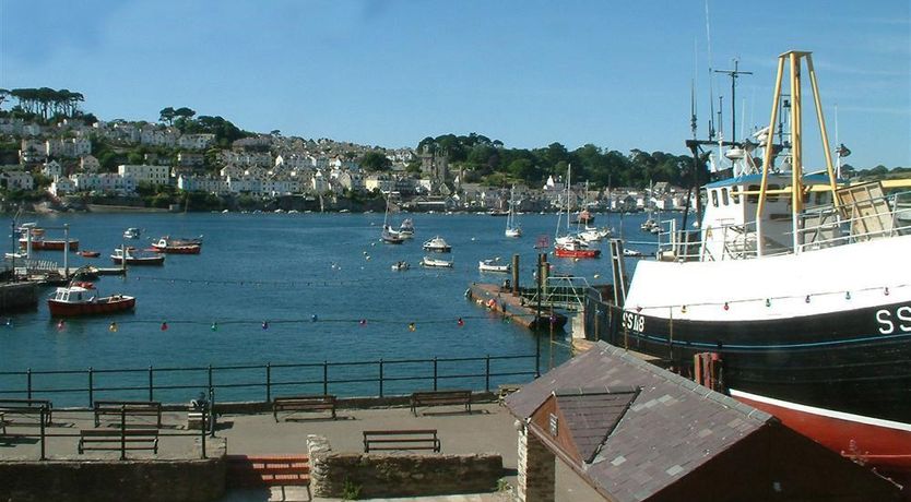 Photo of 2 Bed in Polruan