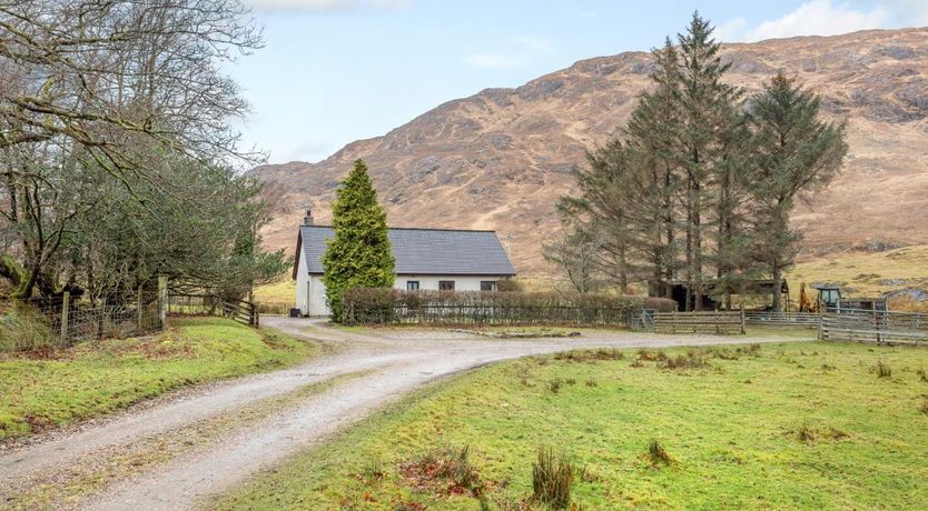 Photo of 3 Bed in Ardgour
