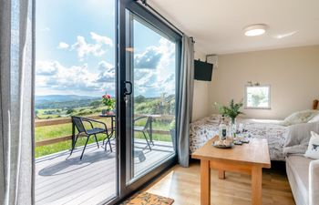 1 Bed in Brecon Holiday Cottage