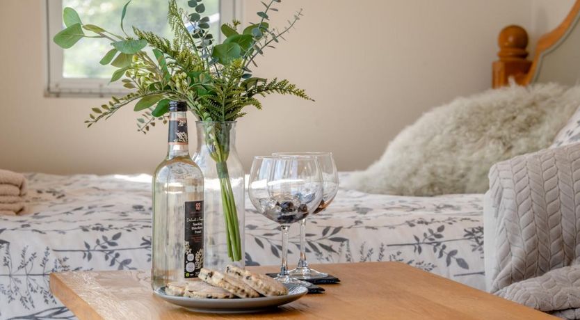 Photo of 1 Bed in Garthbrengy