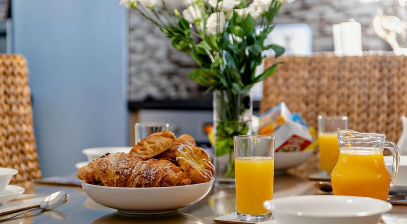 Photo of 3 Bed in Brixham