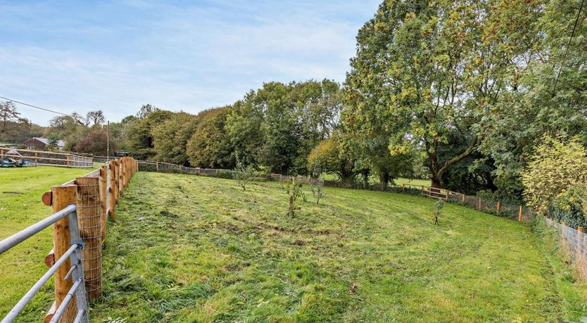 Photo of 1 Bed in Alderwasley