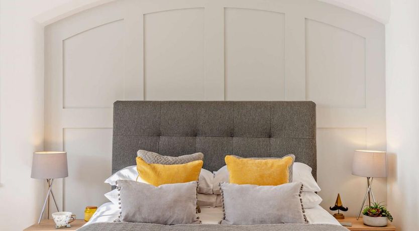 Photo of 3 Bed in Lytham St Annes