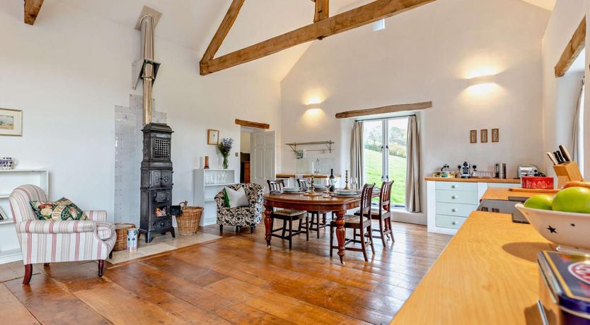 Photo of 2 Bed in North Molton