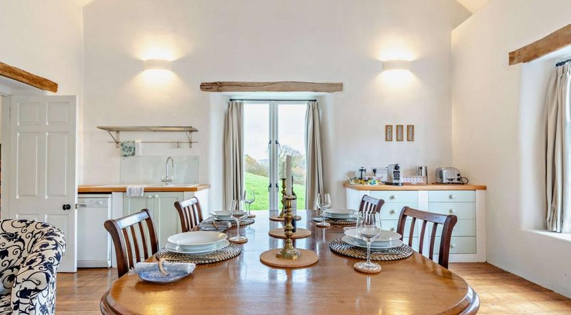 Photo of 2 Bed in North Molton