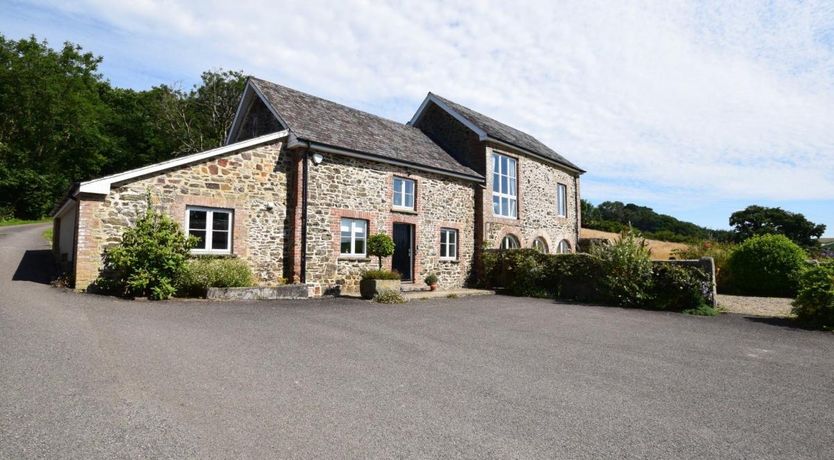 Photo of 2 Bed in North Molton