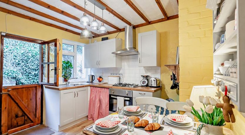 Photo of 2 Bed in Brixham