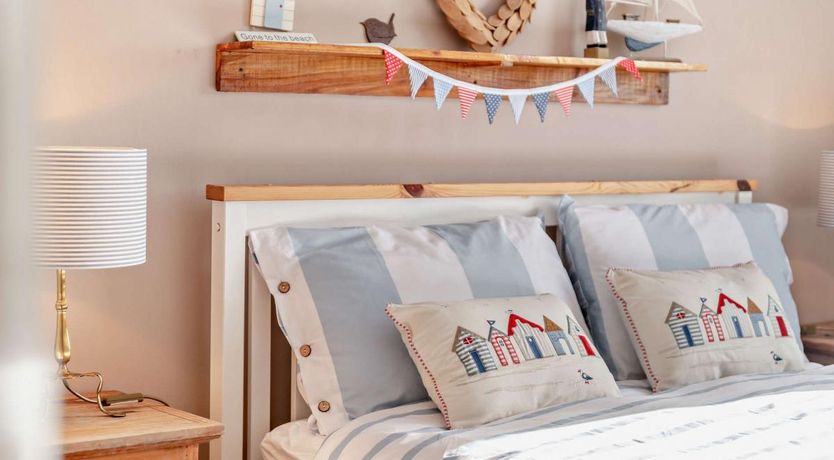 Photo of 2 Bed in Brixham