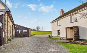 Photo of in Weare Giffard  (93523)