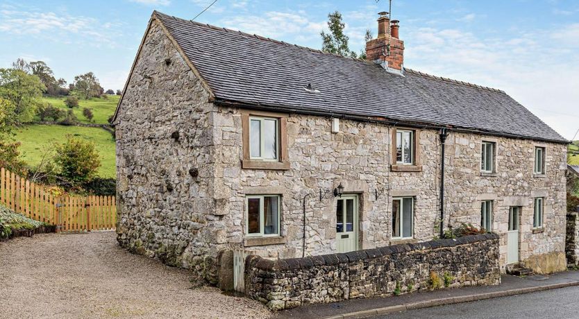 Photo of Cottage in Derbyshire