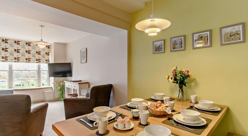 Photo of 3 Bed in Newport