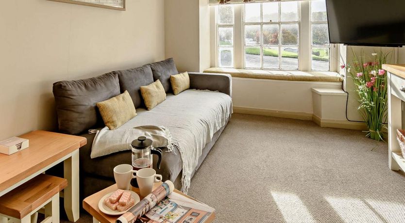 Photo of 3 Bed in Newport