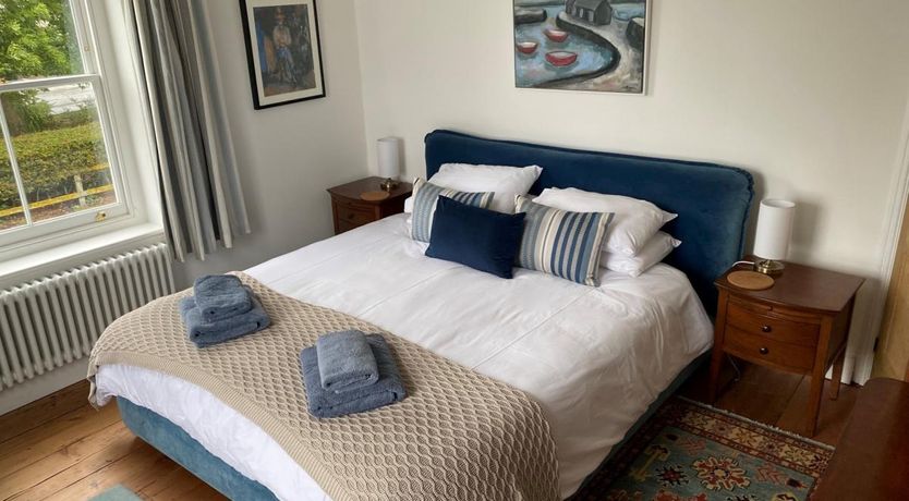 Photo of 3 Bed in Charmouth