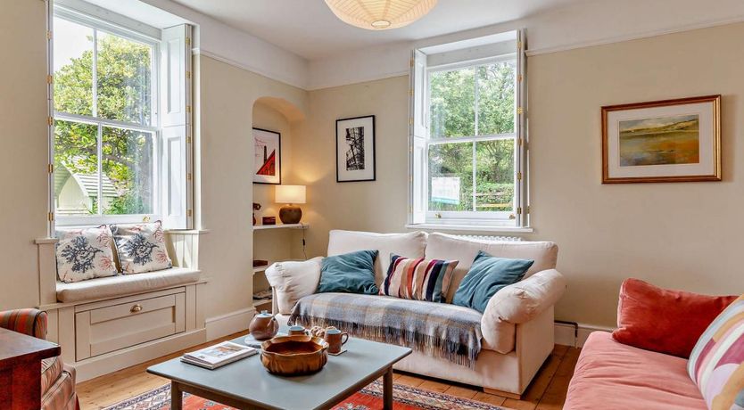 Photo of 3 Bed in Charmouth