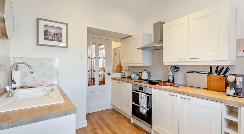 Photo of 4 Bed in Morpeth