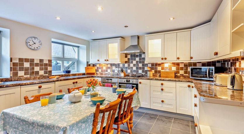 Photo of 4 Bed in Wearhead