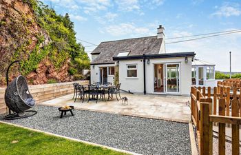 2 Bed in Llandudno Junction Holiday Cottage