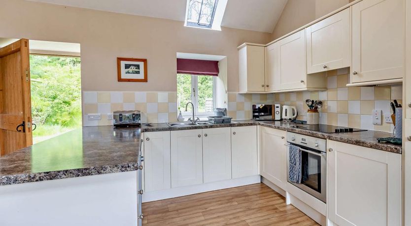 Photo of 2 Bed in Glaspwll