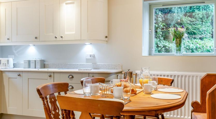 Photo of 3 Bed in Bakewell