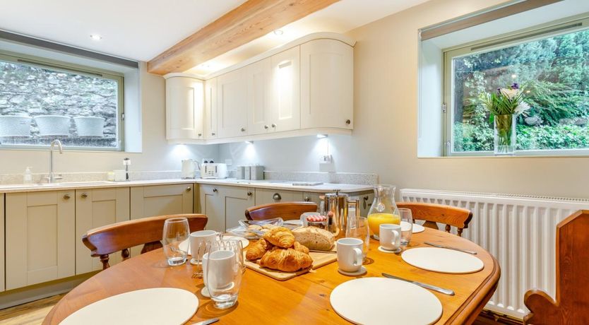 Photo of 3 Bed in Bakewell