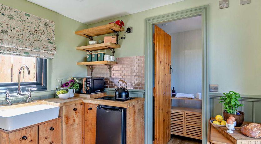 Photo of 1 Bed in Deeside