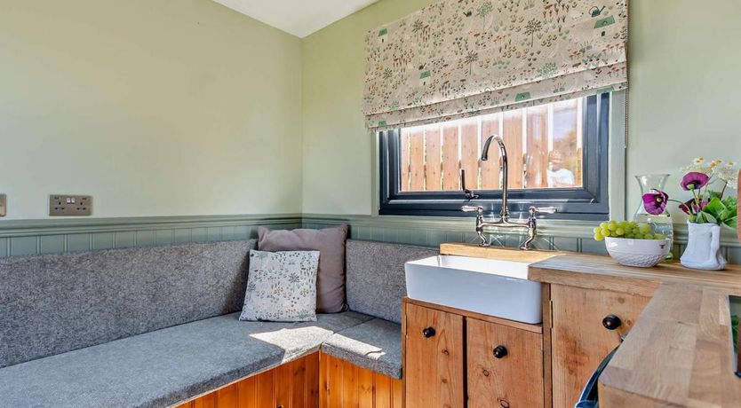 Photo of 1 Bed in Hawarden