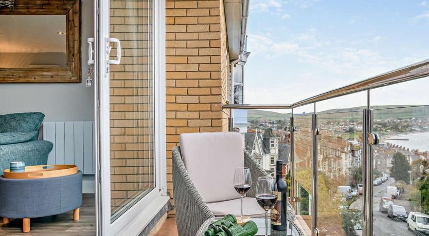 Photo of 2 Bed in Swanage