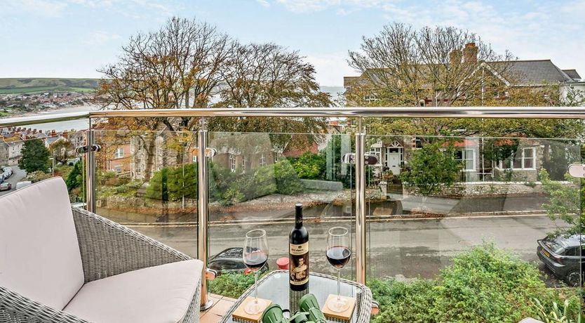 Photo of 2 Bed in Swanage