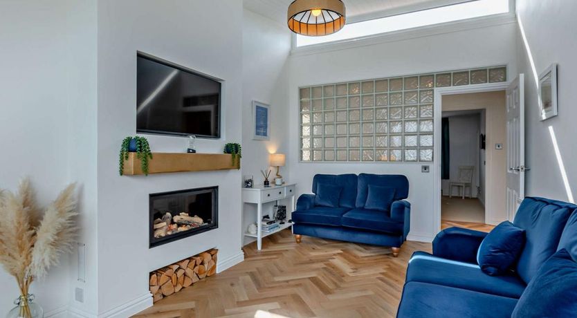 Photo of 3 Bed in Brixham