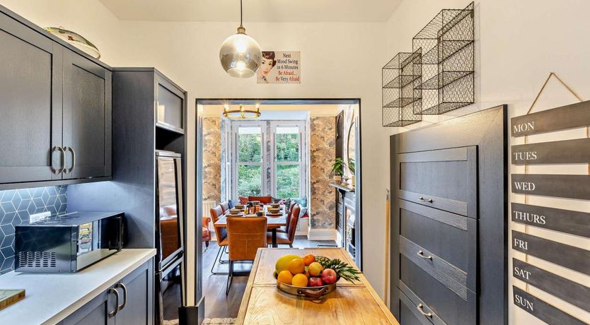 Photo of 4 Bed in Ilfracombe