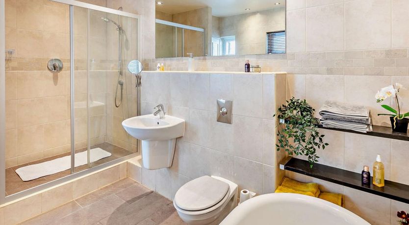 Photo of 3 Bed in Wilsden