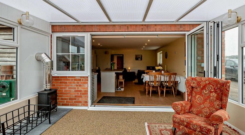 Photo of 2 Bed in North Boarhunt