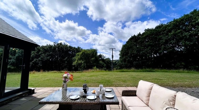 Photo of 3 Bed in Llandefalle