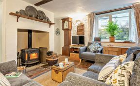 Photo of in Niton (93525)