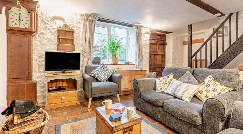 Photo of 3 Bed in Niton