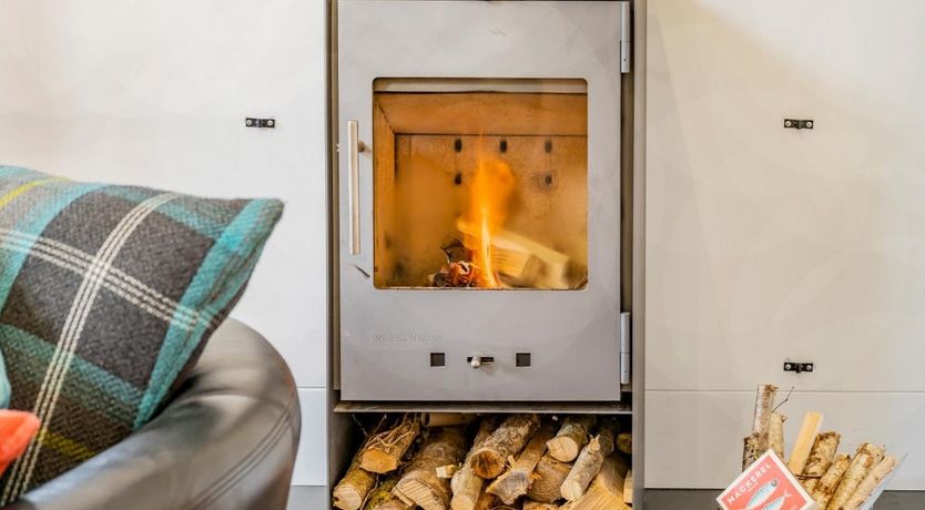 Photo of 4 Bed in Cwmhiraeth