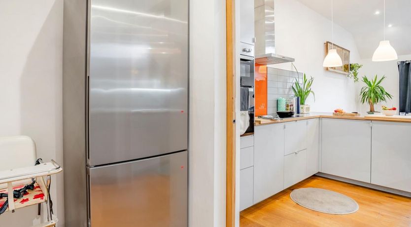 Photo of 4 Bed in Cwmhiraeth