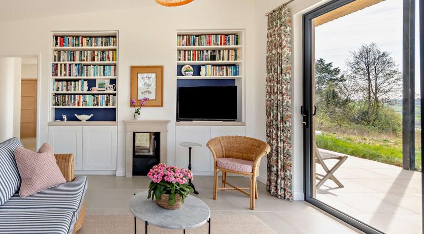 Photo of 1 Bed in Bere Alston