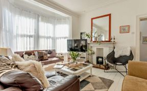 Photo of in Ventnor (93677)