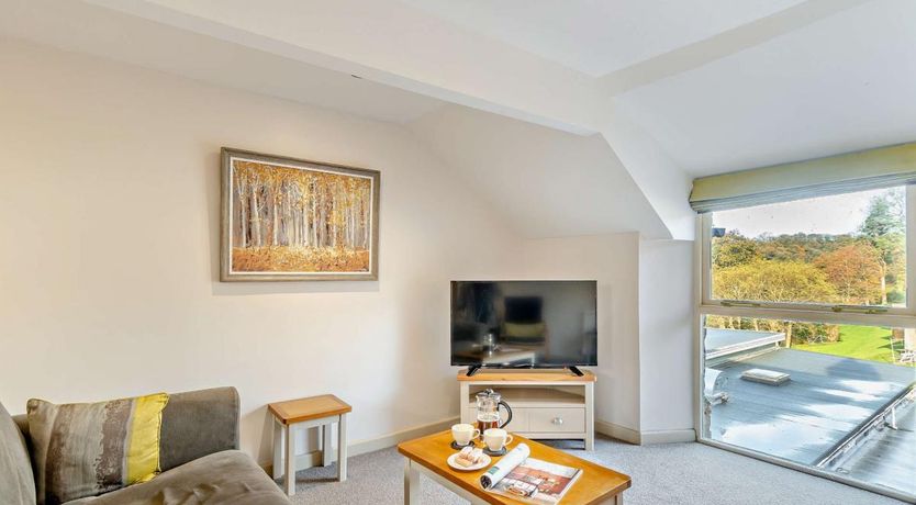 Photo of 2 Bed in Newport