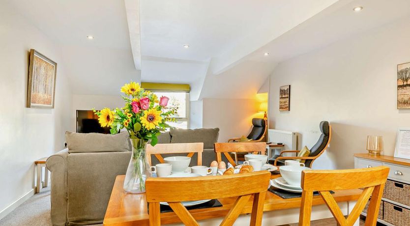 Photo of 2 Bed in Newport