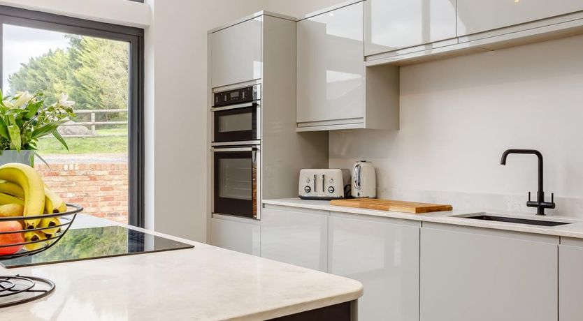 Photo of 4 Bed in Totternhoe