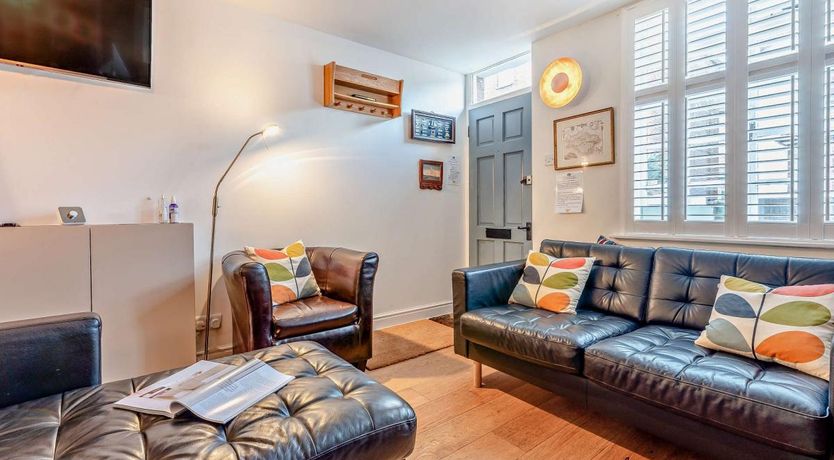 Photo of 3 Bed in Cowes