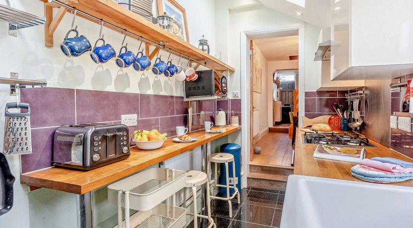 Photo of 3 Bed in Cowes